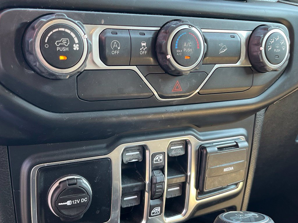 Used 2019 Jeep Wrangler Unlimited Sport S AWD/4WD image 21