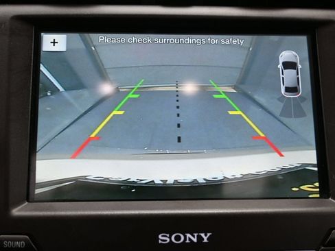 Used 2018 Ford Fusion Energi Titanium FWD image 15