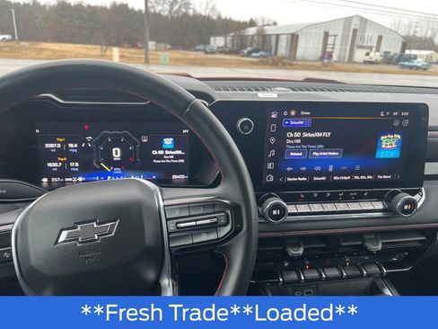 Used 2024 Chevrolet Colorado Z71 w/ Z71 Convenience Package 2 image 19