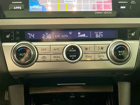 Used 2016 Subaru Outback 2.5i Limited image 9