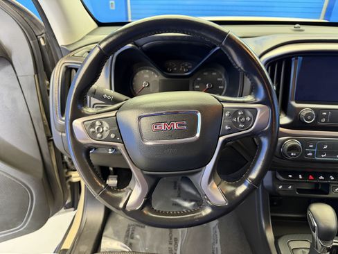 Used 2022 GMC Canyon AT4 AWD/4WD image 15