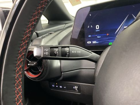 Used 2024 Chevrolet Equinox EV RS image 24