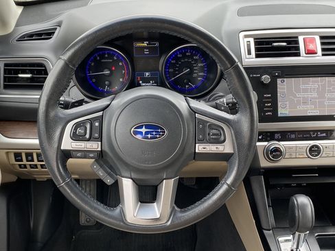 Used 2017 Subaru Outback 2.5i Limited image 10