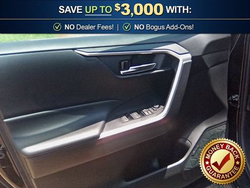 Used 2024 Toyota RAV4 XLE AWD/4WD image 16