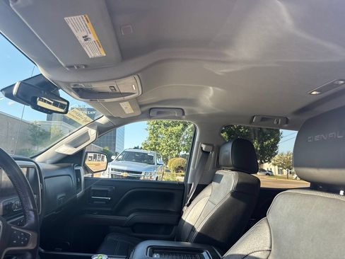 Used 2017 GMC Sierra 1500 Denali AWD/4WD image 9