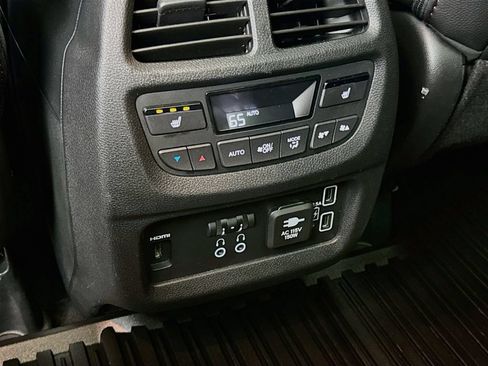 Used 2022 Honda Pilot Black Edition image 26
