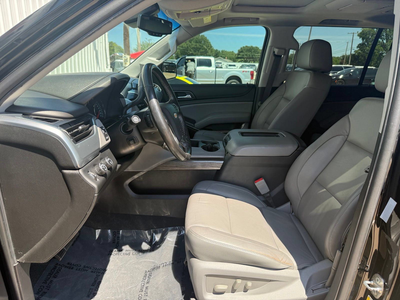 Used 2019 Chevrolet Suburban LT AWD/4WD image 20