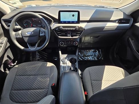 Used 2022 Ford Escape SE FWD image 18