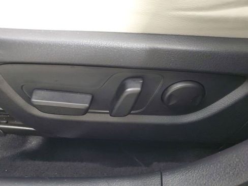 Certified 2023 MAZDA CX-30 AWD 2.5 S w/ Preferred Package image 21