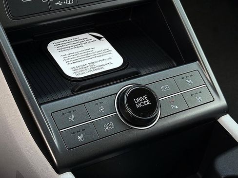 New 2027 Hyundai Kona Limited FWD image 13