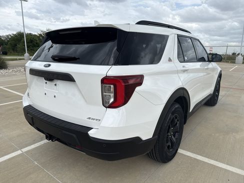 Used 2023 Ford Explorer Timberline w/ Timberline Technology Package AWD/4WD image 5