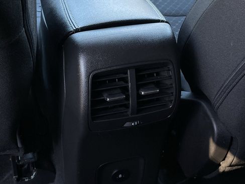 Used 2024 Ford Escape Active image 24