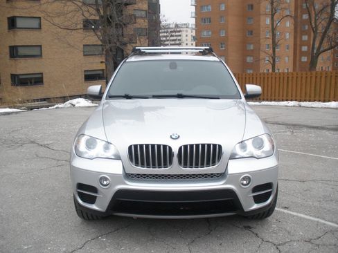 Used 2013 BMW X5 xDrive50i image 6