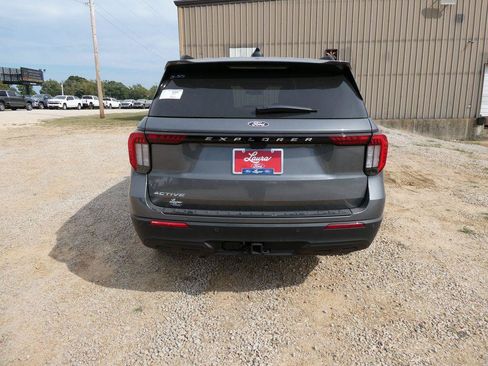 New 2027 Ford Explorer Active AWD/4WD image 6