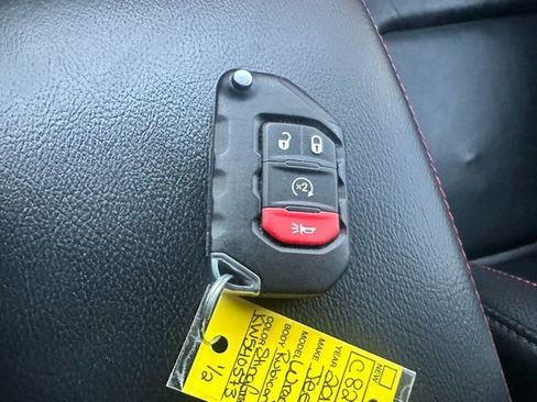 Used 2019 Jeep Wrangler Unlimited Rubicon image 24