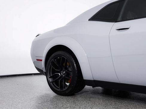 Used 2022 Dodge Challenger R/T Scat Pack RWD image 12
