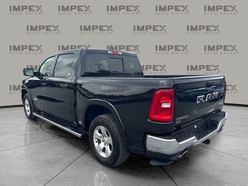 Used 2025 RAM 1500 Big Horn AWD/4WD image 2