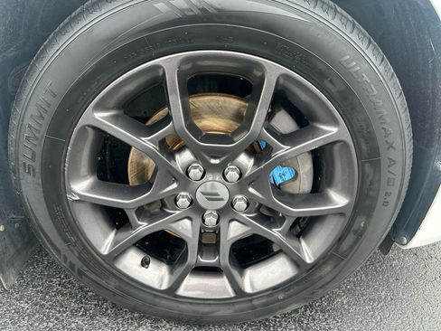 Used 2018 Dodge Charger GT w/ Blacktop Package image 18