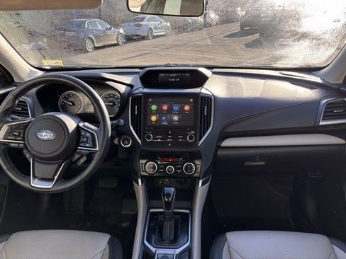 Certified 2022 Subaru Forester Limited image 12
