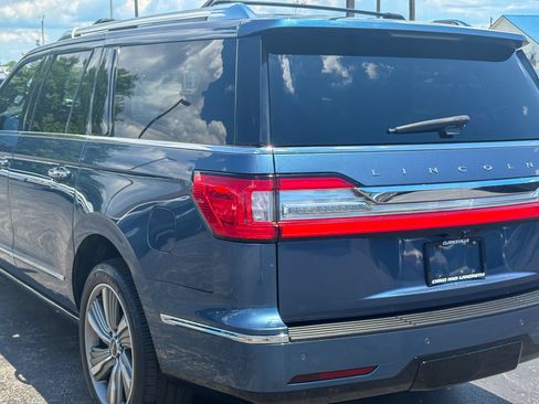 Used 2018 Lincoln Navigator L Select w/ Technology Package AWD/4WD image 14