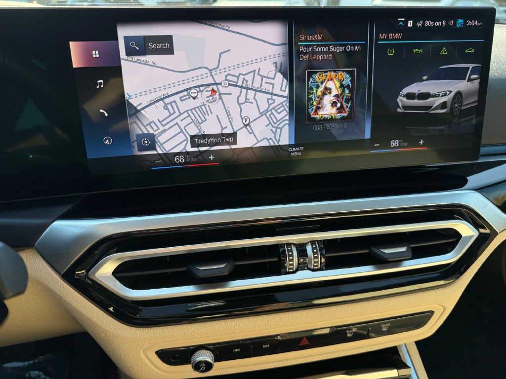 Certified 2024 BMW 330i xDrive Sedan w/ Premium Package AWD/4WD image 20