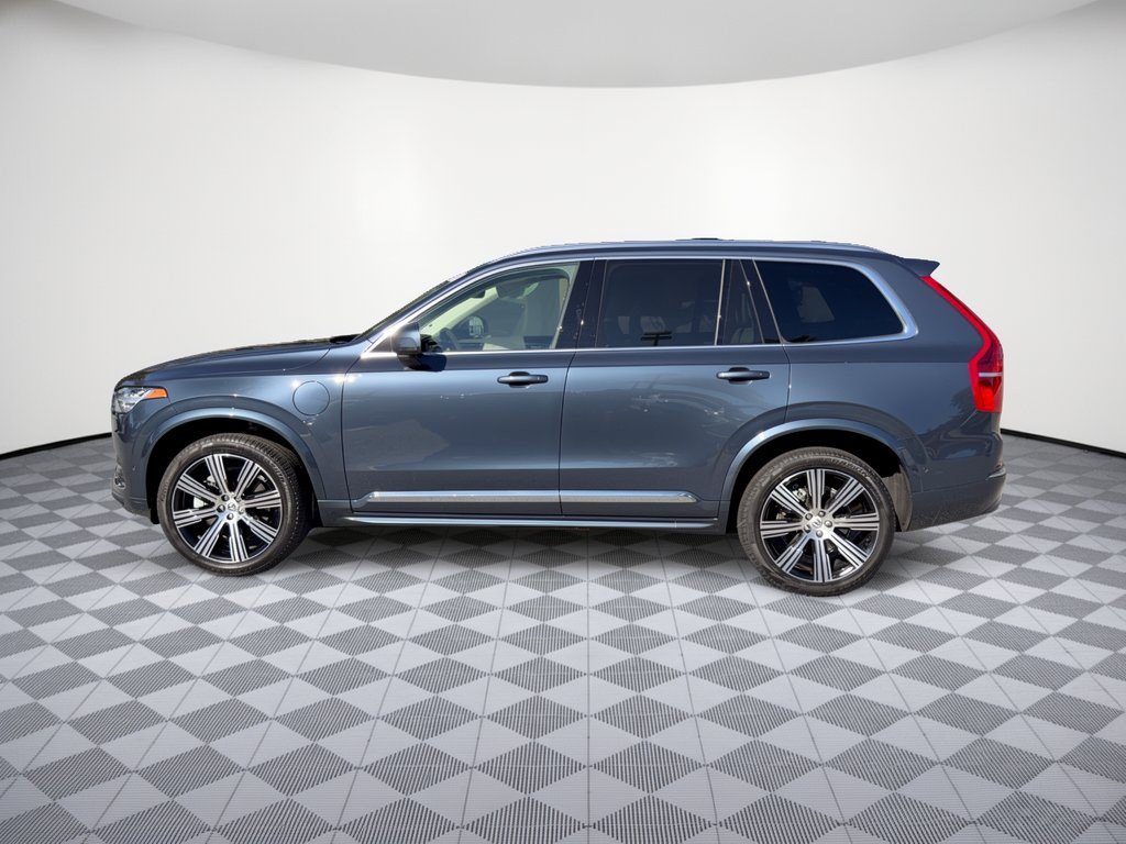 Certified 2025 Volvo XC90 T8 Ultra w/ Protection Package Premier AWD/4WD image 2