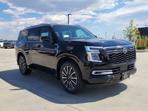 New 2025 Nissan Armada Platinum Reserve image 4