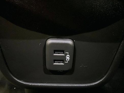 Used 2024 Chevrolet Equinox LS w/ LS Convenience Package FWD image 27