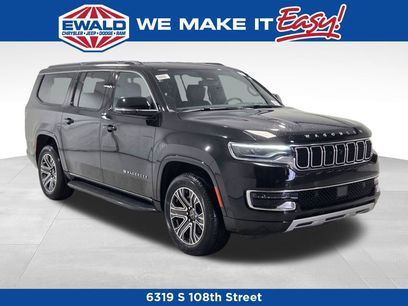 New 2025 Jeep Wagoneer L Series II w/ Convenience Group I
