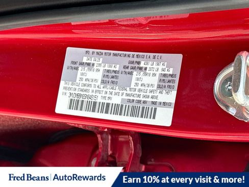 New 2025 MAZDA CX-30 AWD 2.5 S w/ Select Sport Pkg image 31