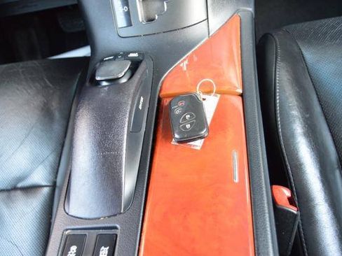 Used 2011 Lexus RX 350 AWD w/ Premium Pkg image 29