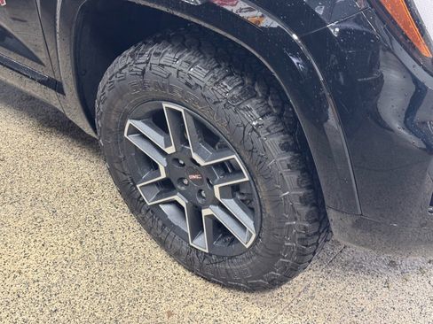 New 2026 GMC Terrain AT4 image 4
