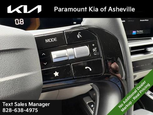 New 2026 Kia Sorento S AWD/4WD image 12