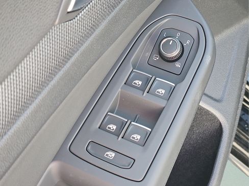 New 2026 Volkswagen Golf AWD/4WD image 15