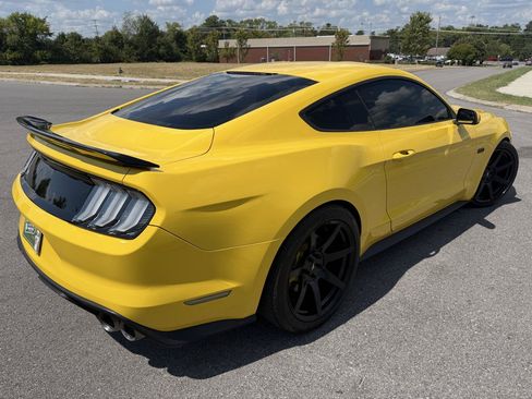 Used 2017 Ford Mustang GT w/ GT Performance Package RWD image 5