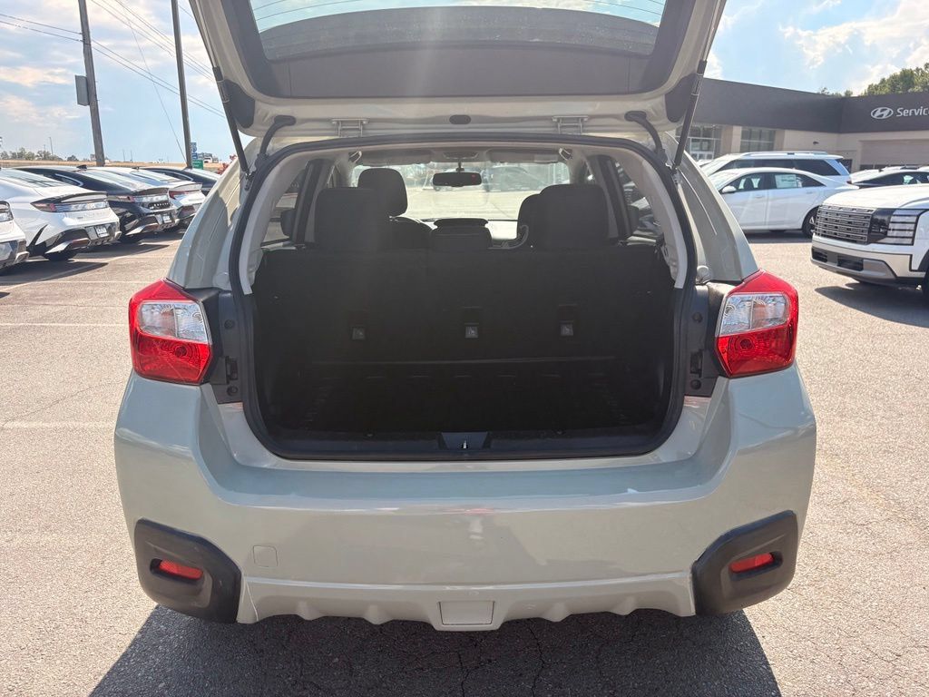 Used 2014 Subaru Crosstrek 2.0i Premium AWD/4WD image 7