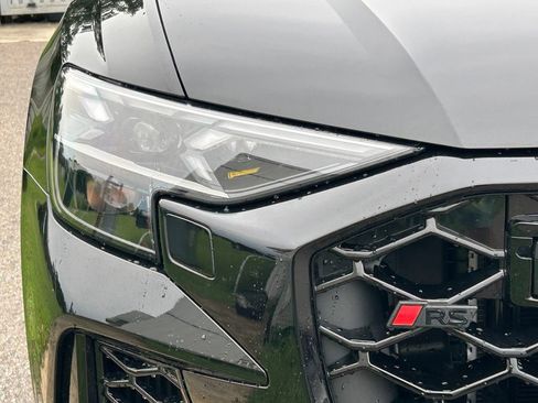 Used 2026 Audi RS Q8 performance AWD/4WD image 41