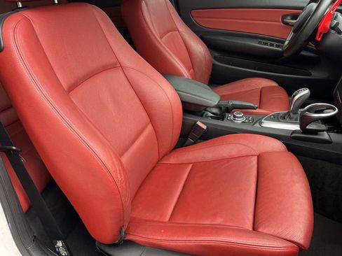 Used 2013 BMW 135i Convertible image 15