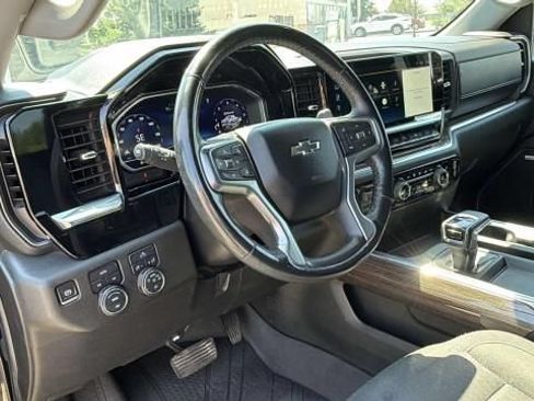 Certified 2024 Chevrolet Silverado 1500 RST w/ Convenience Package II AWD/4WD image 9