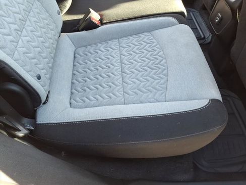 Used 2022 Chevrolet Equinox LT image 17