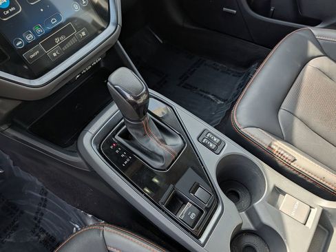 Certified 2025 Subaru Crosstrek 2.5i Limited w/ Popular Package #3A image 24