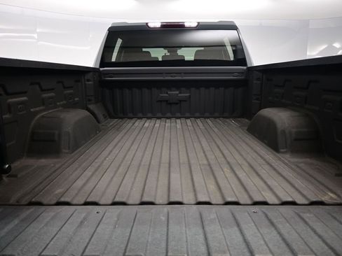 Used 2024 Chevrolet Silverado 1500 Custom Trail Boss w/ Dark Appearance Package image 41