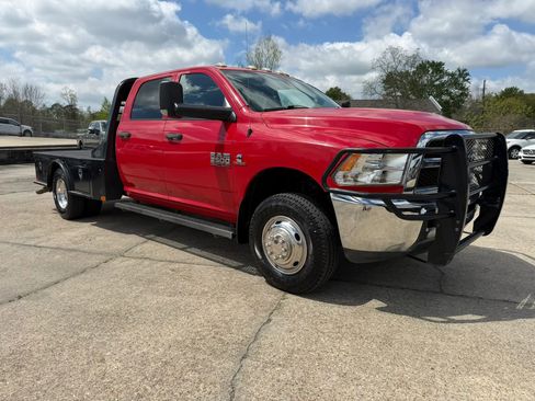 Used 2018 RAM 3500 Tradesman w/ Chrome Appearance Group image 8