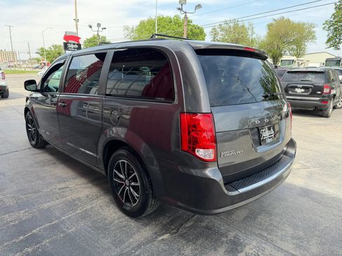 Used 2018 Dodge Grand Caravan GT FWD image 5