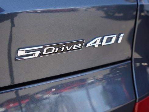 Used 2021 BMW X5 sDrive40i w/ M Sport Package RWD image 28