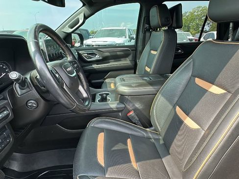 Used 2021 GMC Yukon AT4 w/ AT4 Premium Plus Package image 9