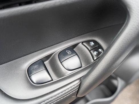 Used 2022 Nissan Rogue Sport SL w/ Premium Package image 20