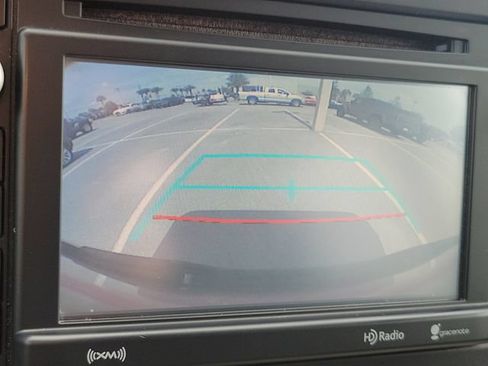 Used 2018 Toyota Tacoma SR5 RWD image 23