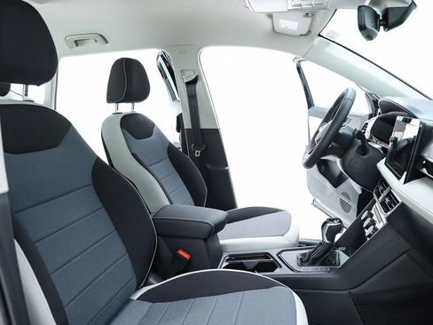 New 2026 Volkswagen Taos S FWD image 34