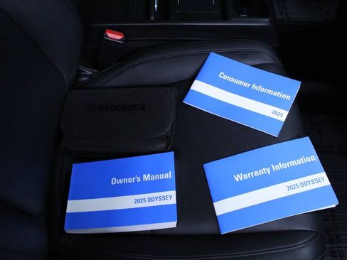 Used 2025 Honda Odyssey EX-L image 41